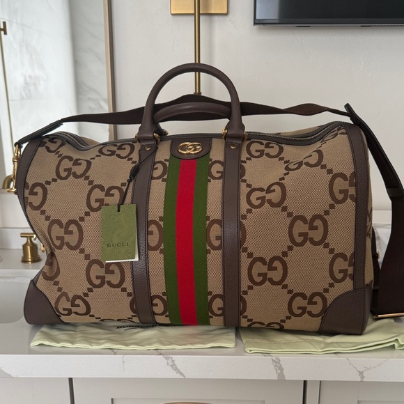 Gucci Tan and Green GG Duffel Bag - Picture 1 of 3